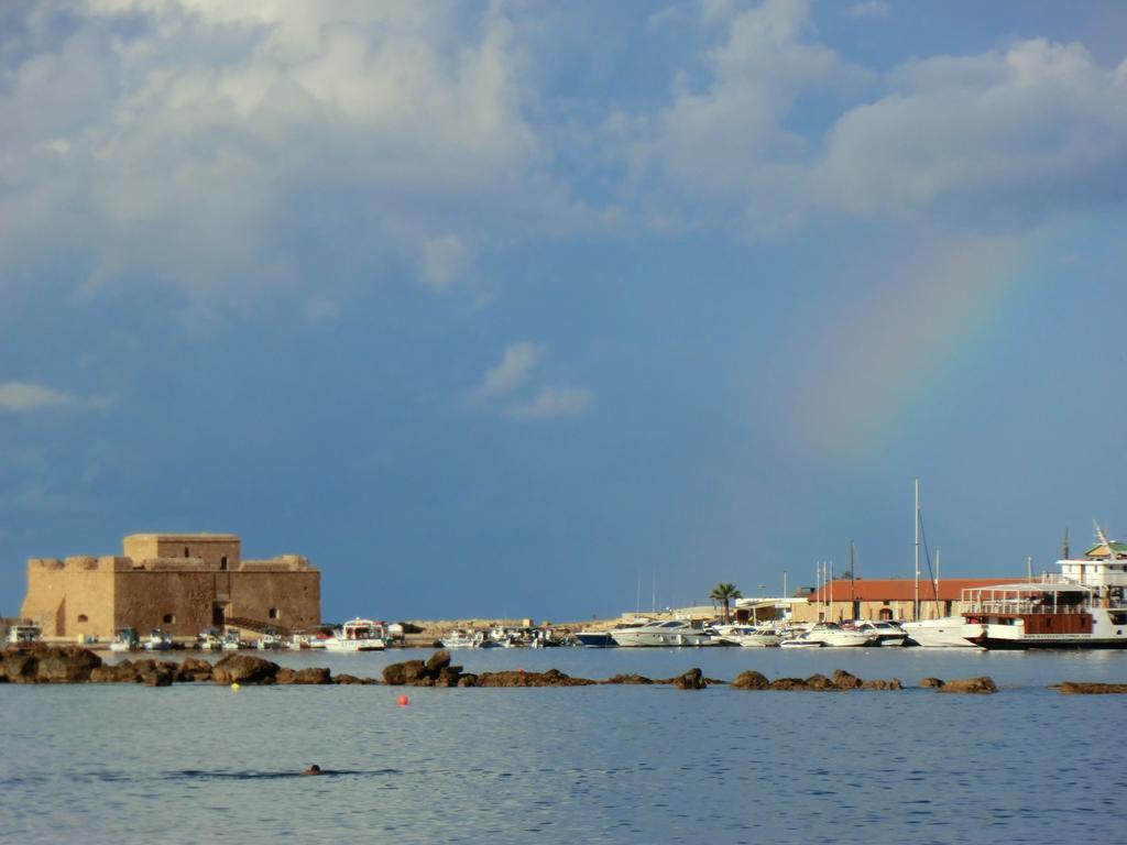 Limnaria Westpark Apartman Paphos Szoba fotó