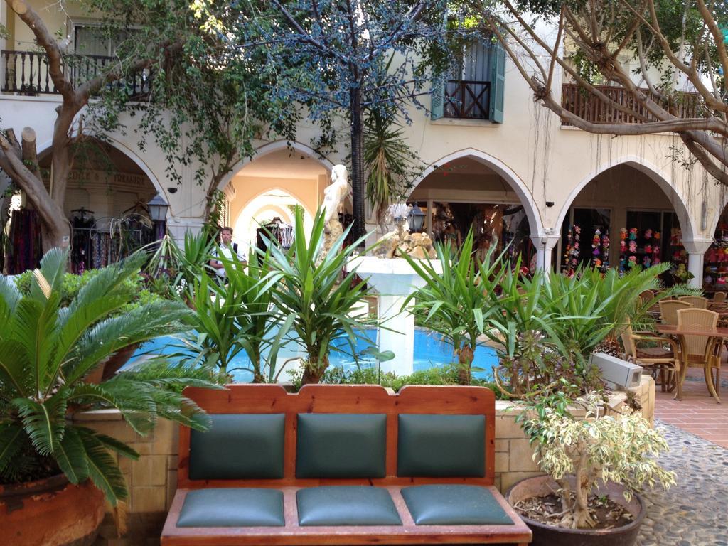 Limnaria Westpark Apartman Paphos Szoba fotó